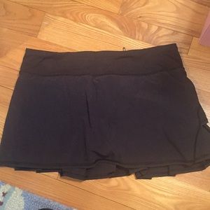 Lululemon Pacesetter Skirt - shorts built-in